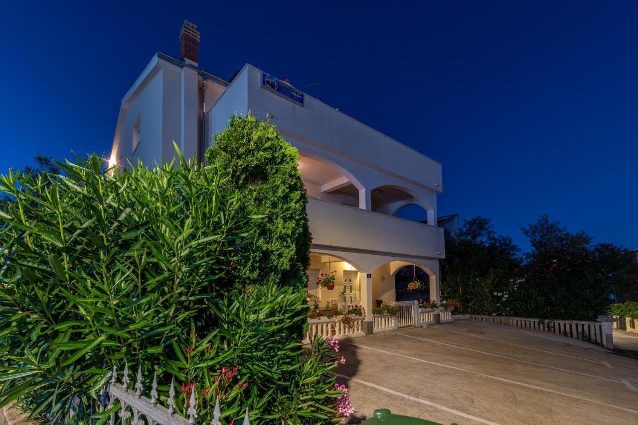Apartments Villa Filip تروغير المظهر الخارجي الصورة